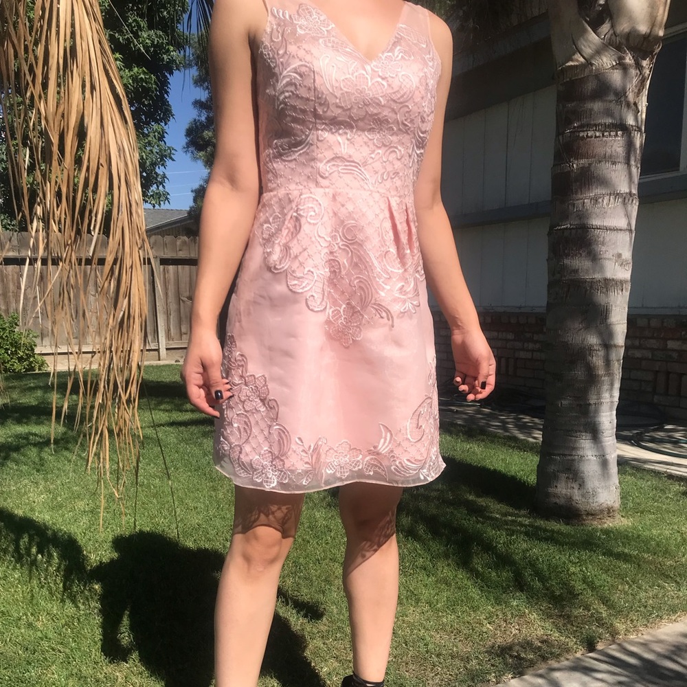 JJ’s House Formal Dress